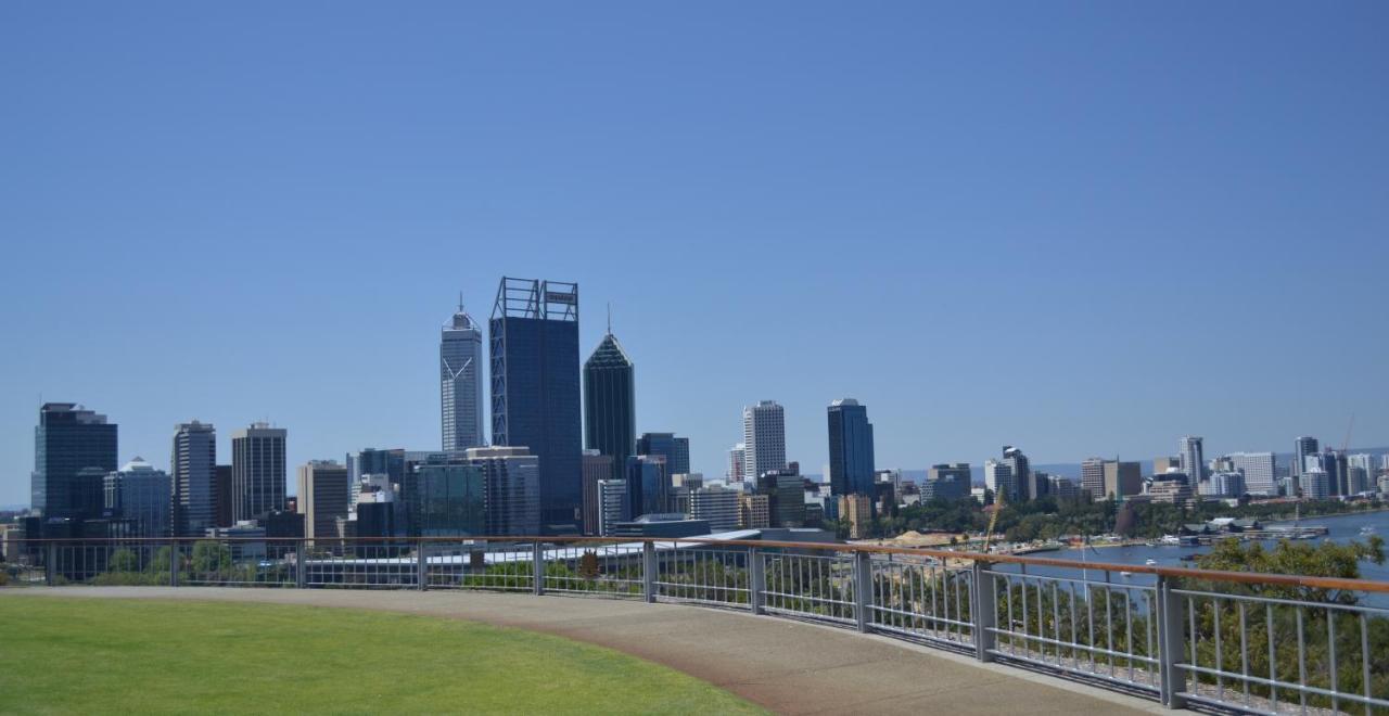 Palms Bed & Breakfast Perth Buitenkant foto