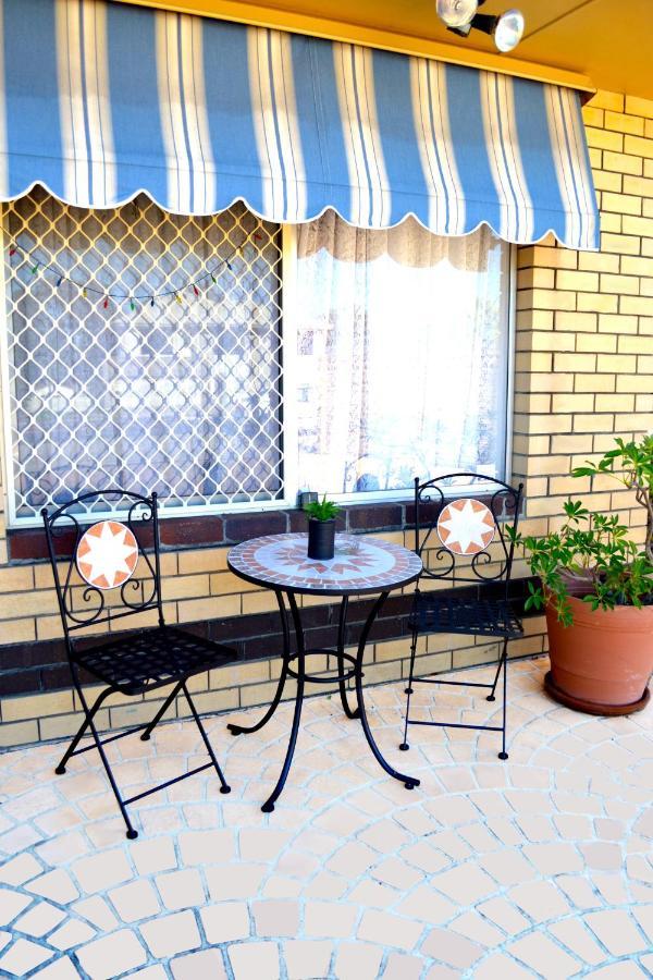 Palms Bed & Breakfast Perth Buitenkant foto