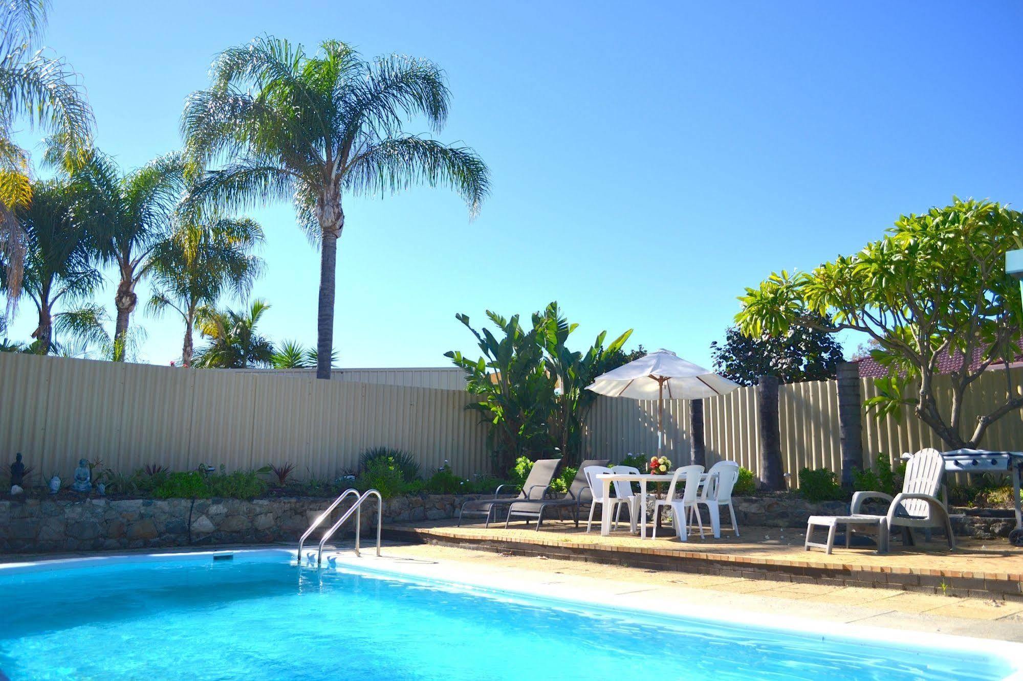 Palms Bed & Breakfast Perth Buitenkant foto