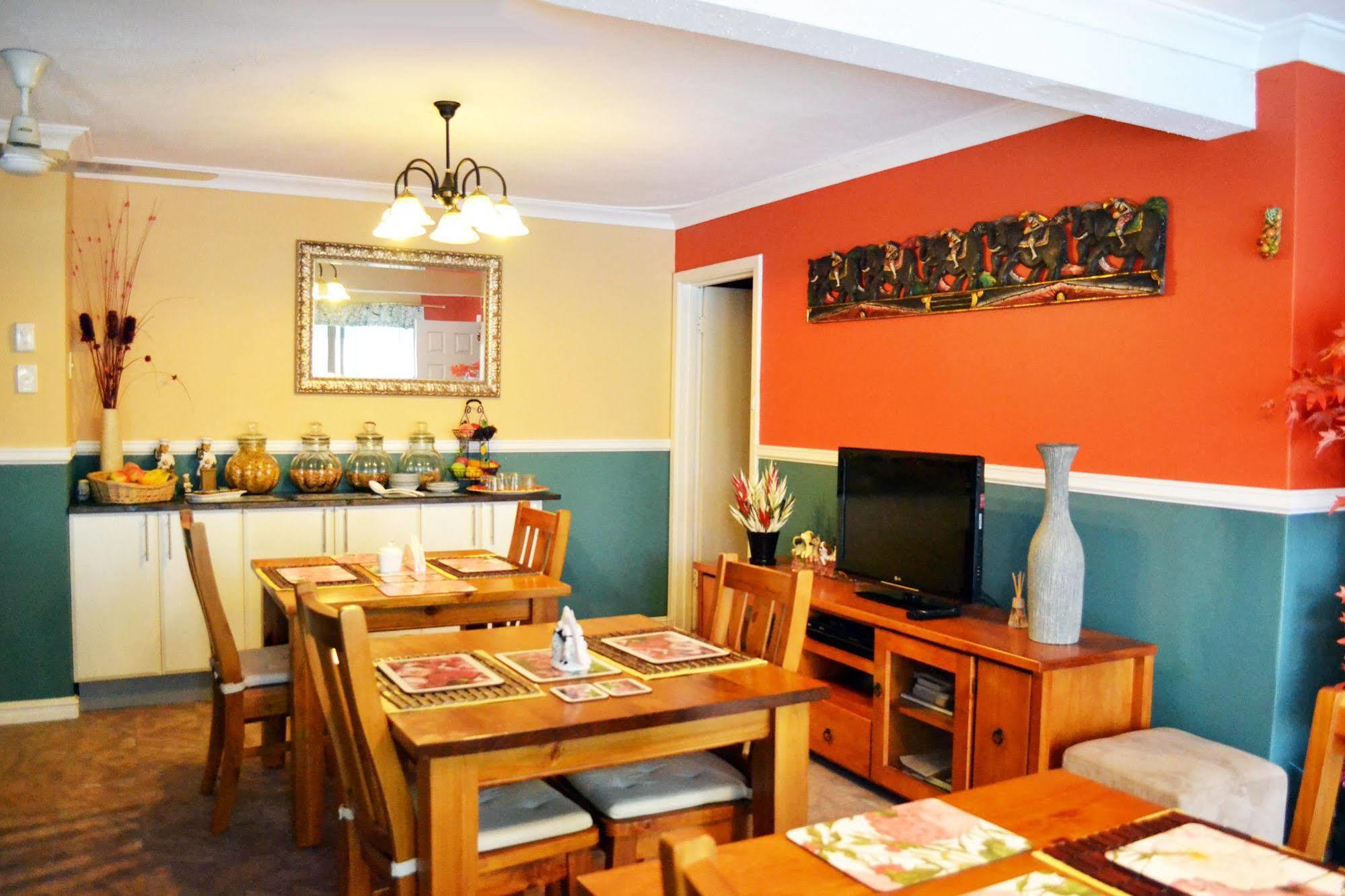 Palms Bed & Breakfast Perth Buitenkant foto